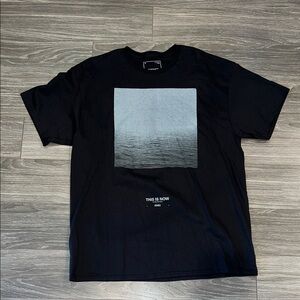 Ezekiel Black and Gray Graphic Tee